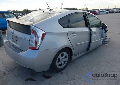 2015 Toyota Prius Three z USA, uszkodzony, nr VIN JTDKN3DU9F0469539